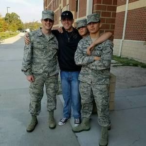 Meet your Posher, Mat